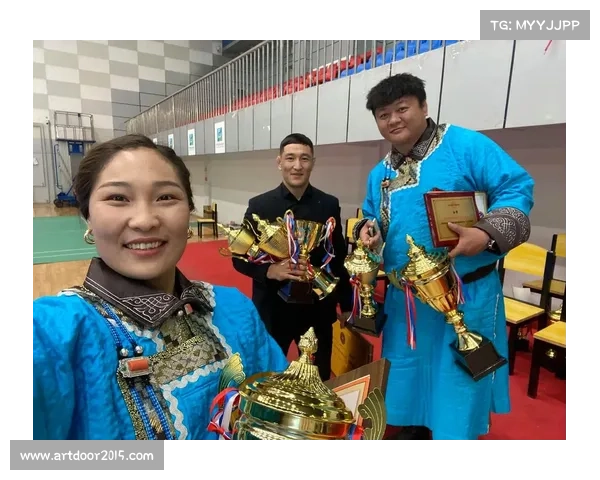 内蒙古摔跤队创历史最佳成绩 张帅荣获优秀运动员称号 内蒙古摔跤队创历史最佳成绩 张帅荣获优秀运动员称号